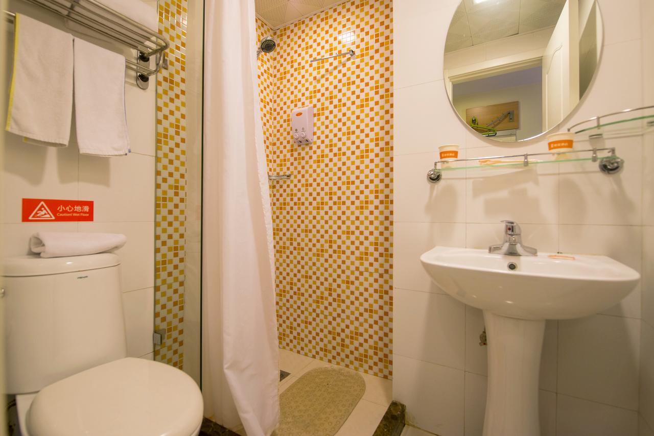 Home Inn Shanghai Hongqiao Terminal Jinshajiang Road Changfeng Kültér fotó