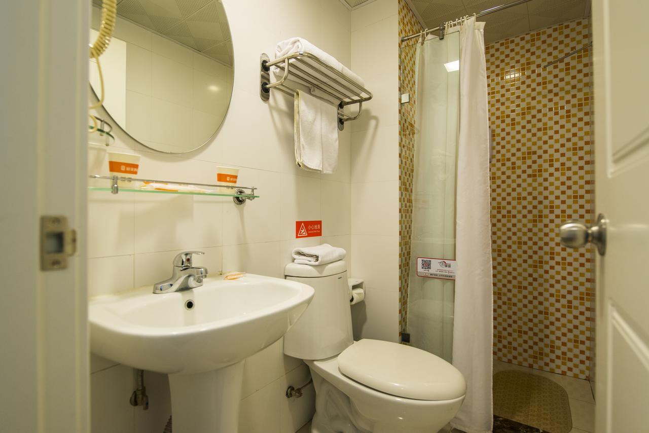 Home Inn Shanghai Hongqiao Terminal Jinshajiang Road Changfeng Kültér fotó