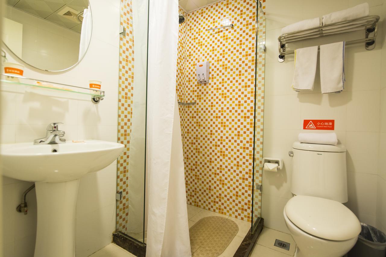 Home Inn Shanghai Hongqiao Terminal Jinshajiang Road Changfeng Kültér fotó