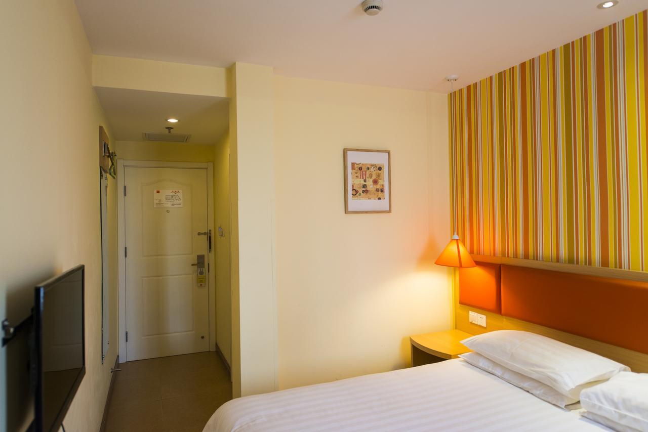 Home Inn Shanghai Hongqiao Terminal Jinshajiang Road Changfeng Kültér fotó