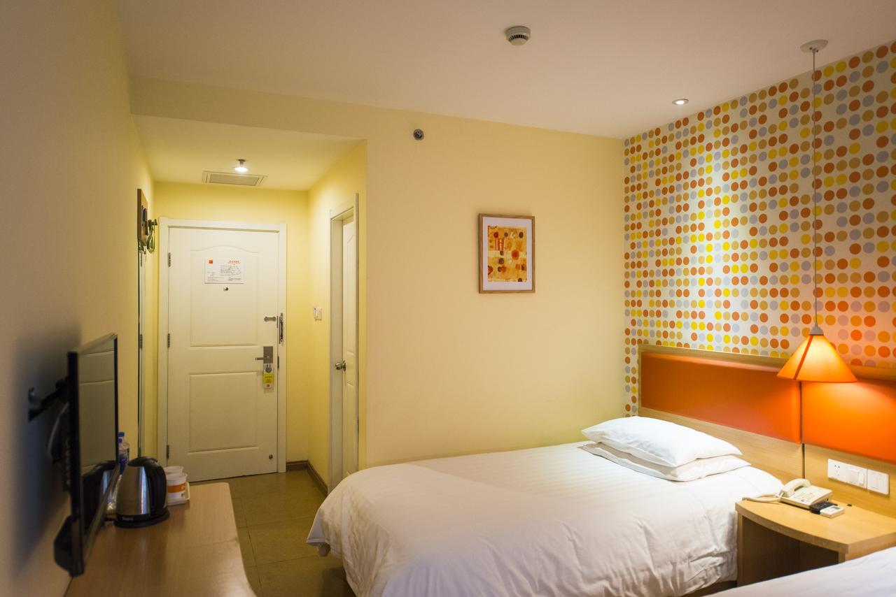 Home Inn Shanghai Hongqiao Terminal Jinshajiang Road Changfeng Kültér fotó